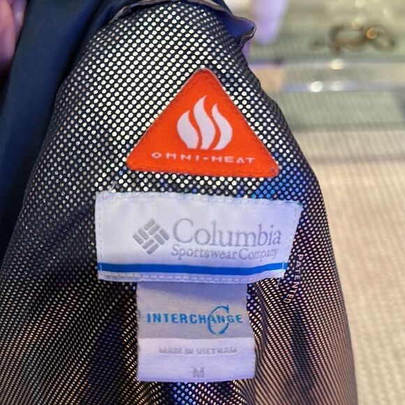 Columbia lightweight jacket  - Picture 6 of 7